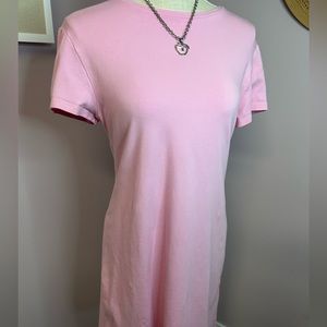 Land’s End Medium pink short sleeve t shirt 👚 dress.